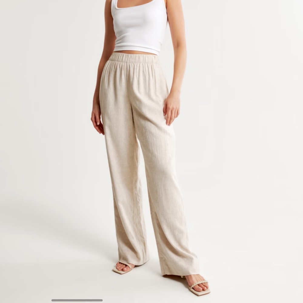 Abercrombie and Fitch Linen-Blend Pull-On Pant/Size Small
